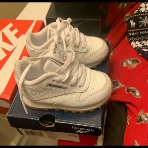 Reebox Classic size 4